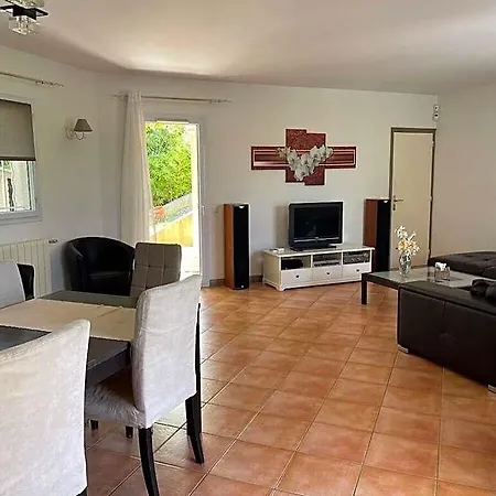 Esterel Comfortable 3*